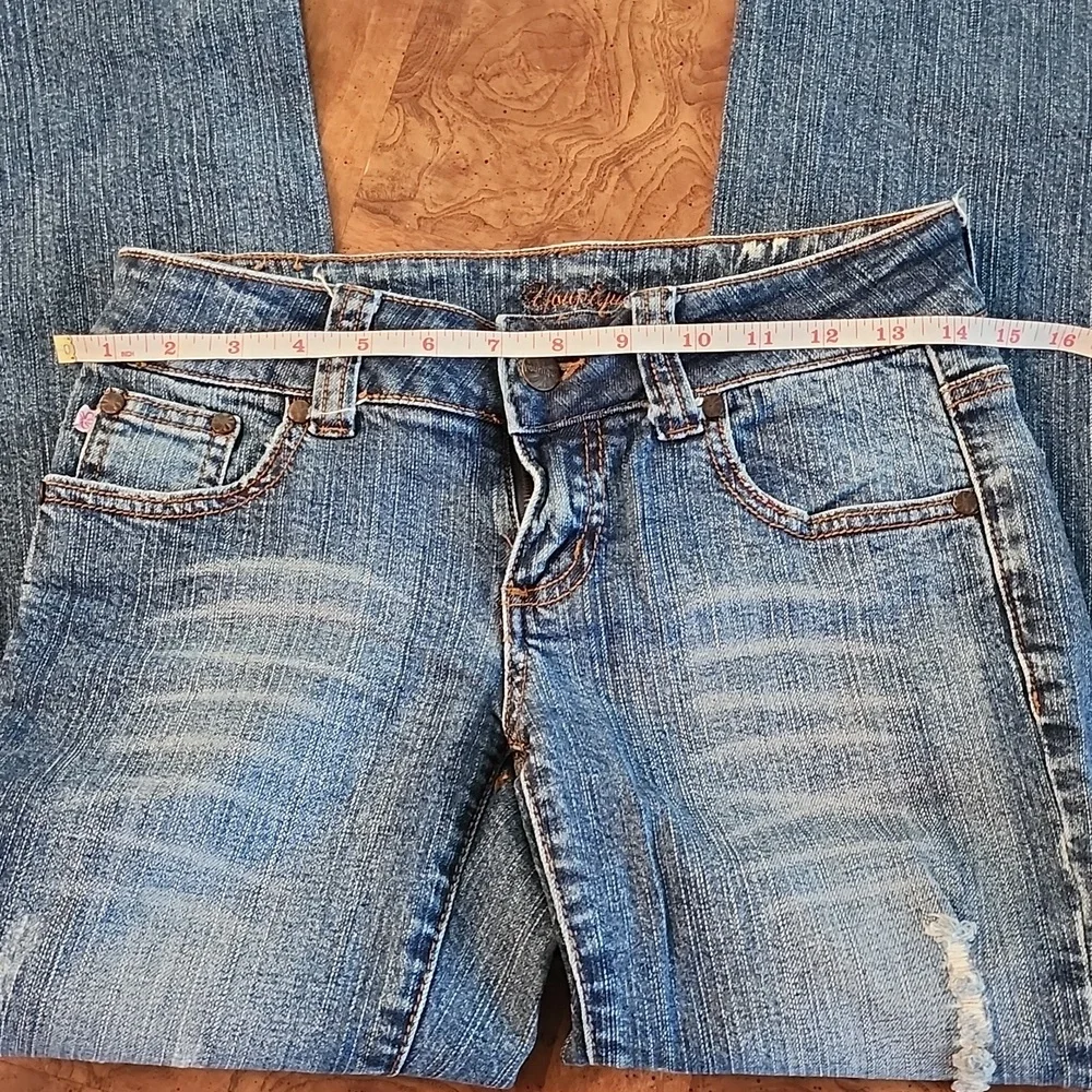 Handmade distressed low waist blue jeans - Picture 7 of 8